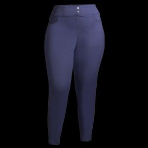 Terra & Sky skinny mid rise jeggings. NWT